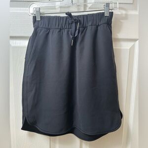 Lululemon On the Fly Skirt Size 4 Black
